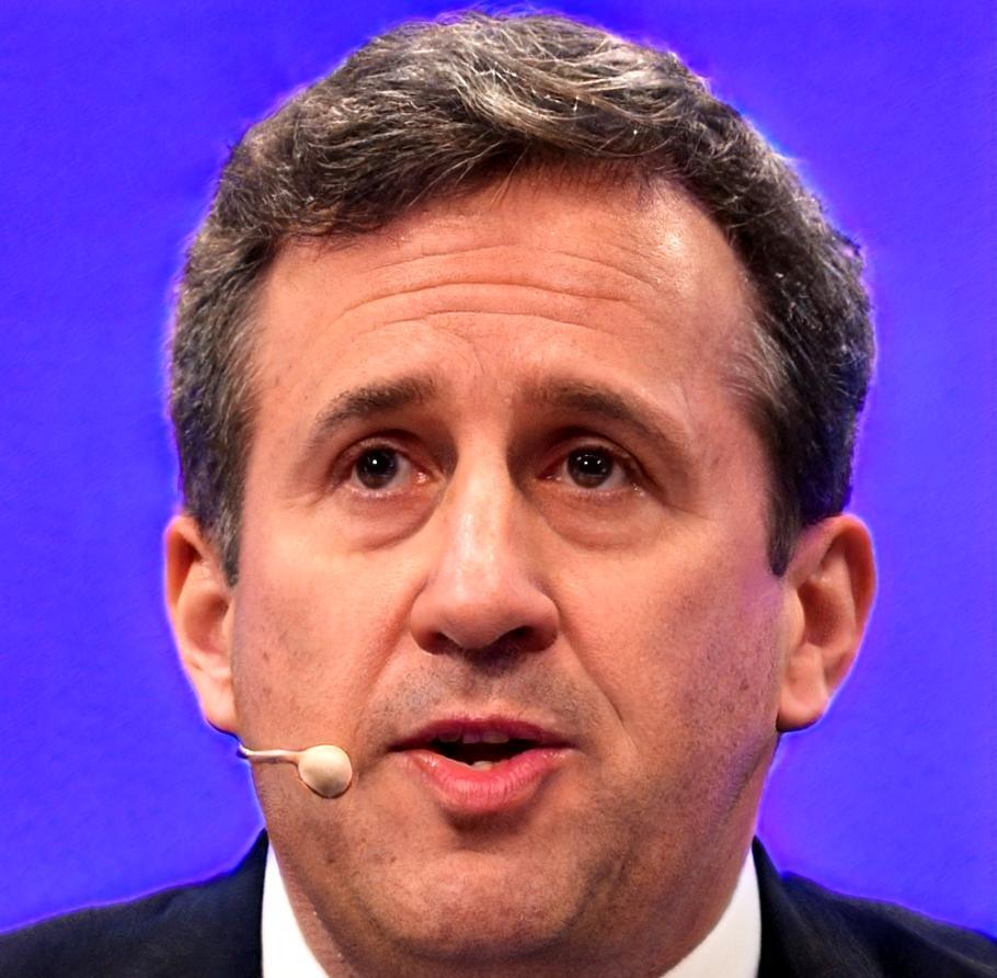 Alexandru Niculescu, instructor specializat în dezvoltare personală